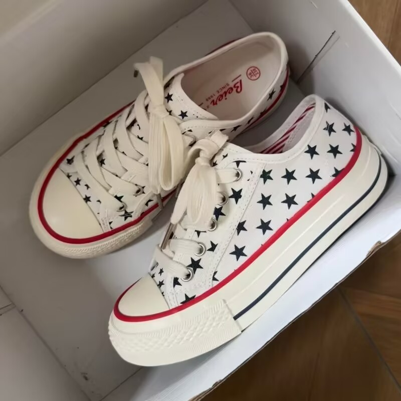 Vans Shoes Old Skool - รองเท้าผ้าใบลำลองทรงเตี้ย พื้นหนานุ่ม สไตล์ฮิตประจำฤดูร้อนปี 2026 ดีไซน์โดดเด่น ระบายอากาศได้ดี