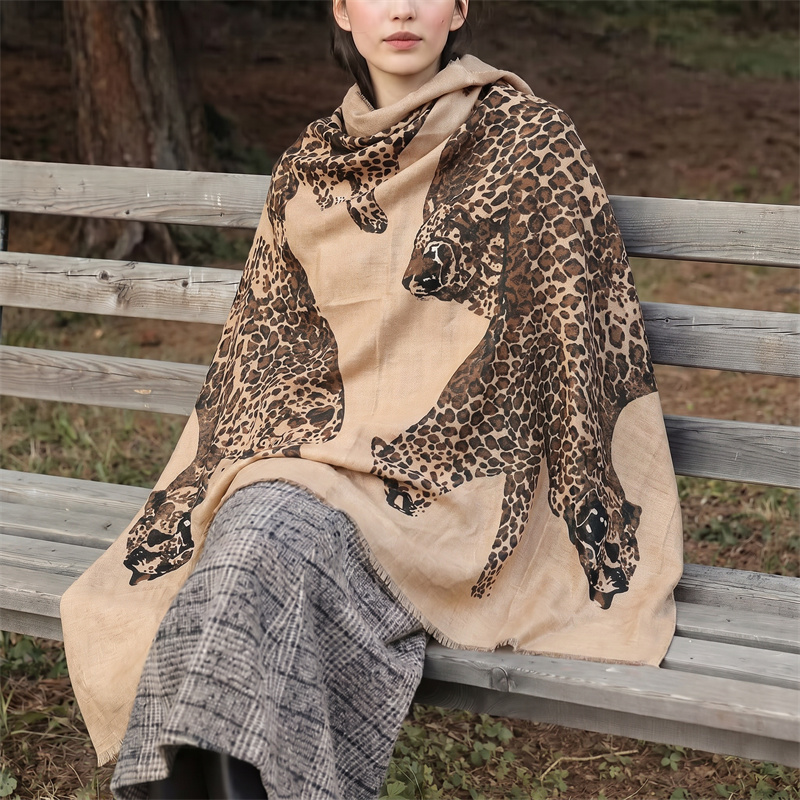 ฮิญาบลายเสือดาววินเทจและผ้าคลุ - Vintage Women Fashion บทวิจารณ์และราคา