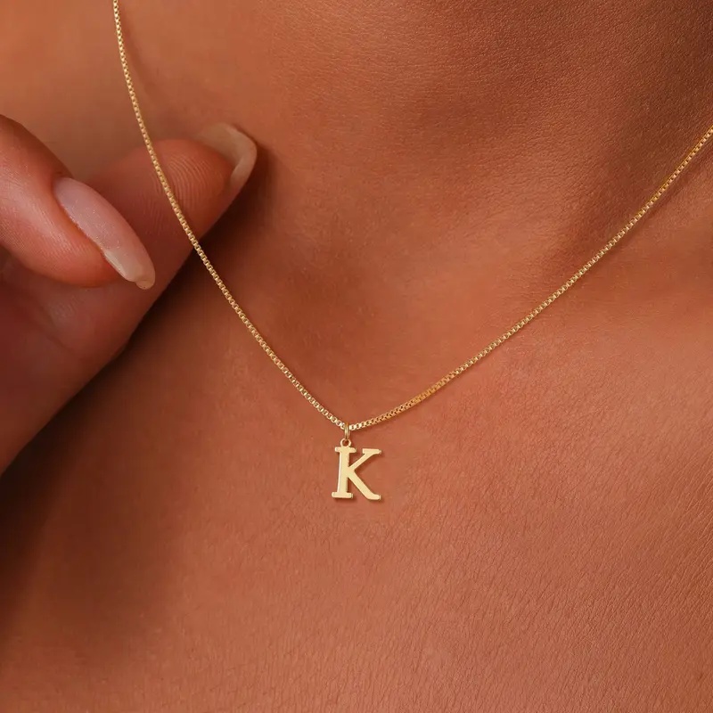 สร้อยคอตัวอักษร A-Z สีทอง สร้อ - Z Vintage Fashion บทวิจารณ์และราคา