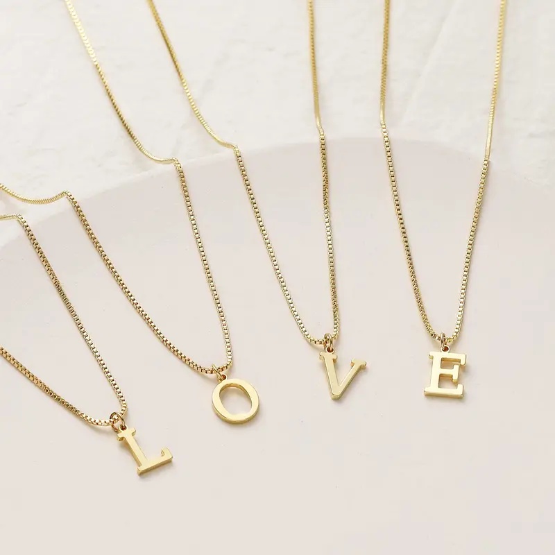 สร้อยคอตัวอักษร A-Z สีทอง สร้อ - Z Vintage Fashion บทวิจารณ์และราคา